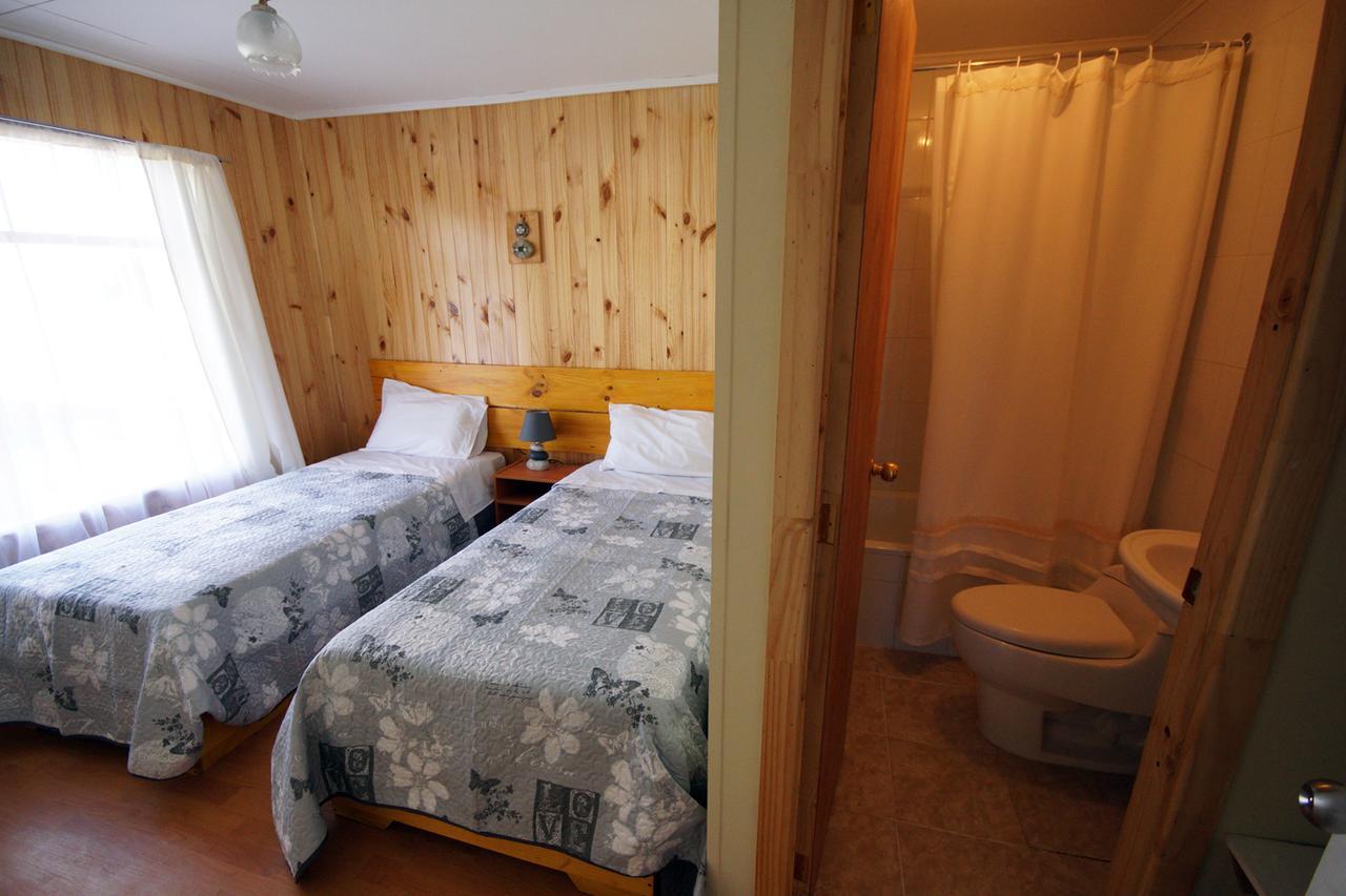 Hostal Los Pioneros Пуэрто-Наталес Экстерьер фото